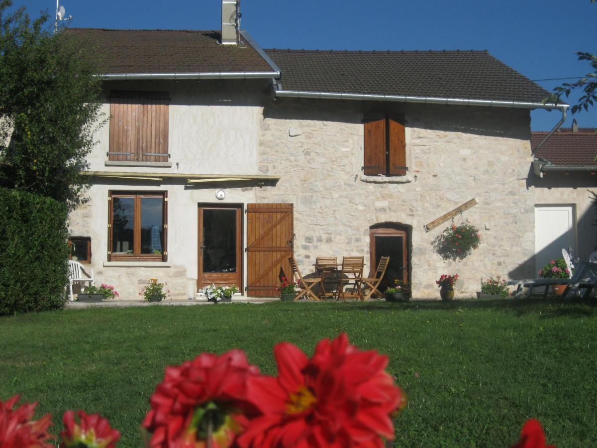 Murmure des buis Corveissiat Extérieur photo